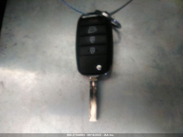 KNDPM3AC2K7593321 KIA Sportage Lx
