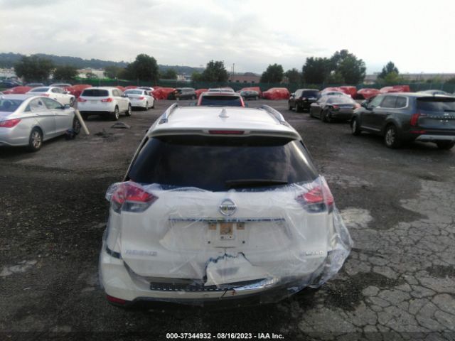 JN8AT2MV1HW023765 Nissan Rogue Sl
