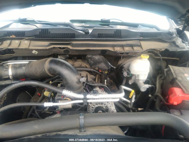 1C6RR7MT3ES138046 RAM 1500 Sport