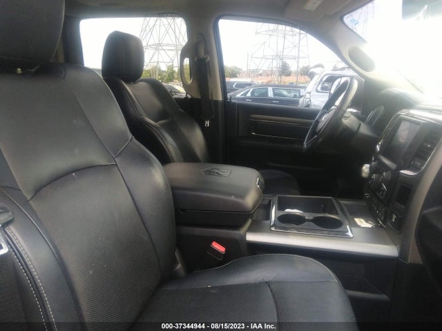 1C6RR7MT3ES138046 RAM 1500 Sport