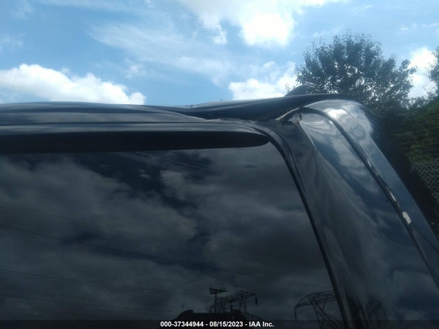 1C6RR7MT3ES138046 RAM 1500 Sport