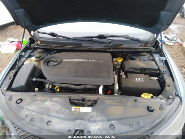 1C3CCCBG9FN646671 Chrysler 200 S