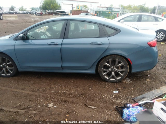 1C3CCCBG9FN646671 Chrysler 200 S