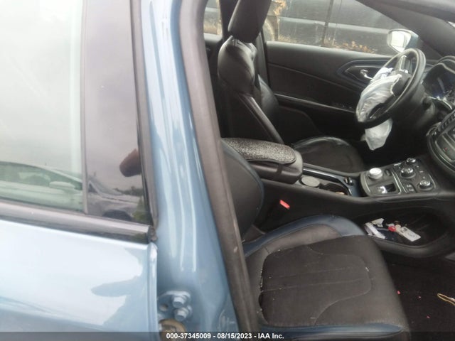 1C3CCCBG9FN646671 Chrysler 200 S