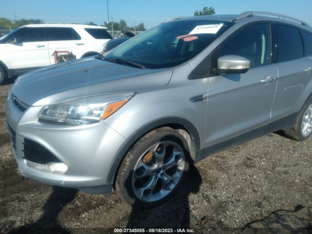 1FMCU9J97EUC72480 Ford Escape Titanium