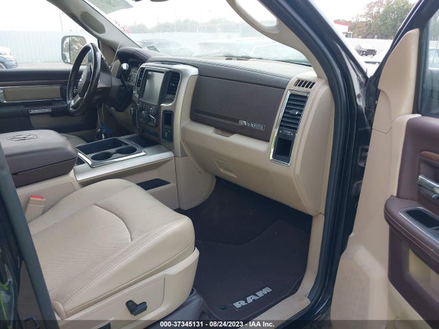 3C6UR5FL5EG152758 RAM 2500 Laramie