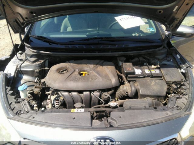 KNAFX4A65G5527106 KIA FORTE LX