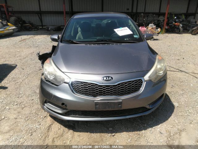 KNAFX4A65G5527106 KIA FORTE LX