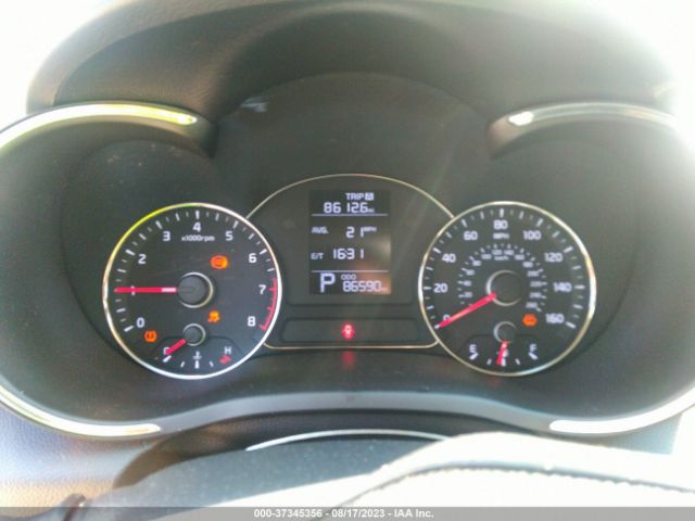 KNAFX4A65G5527106 KIA FORTE LX
