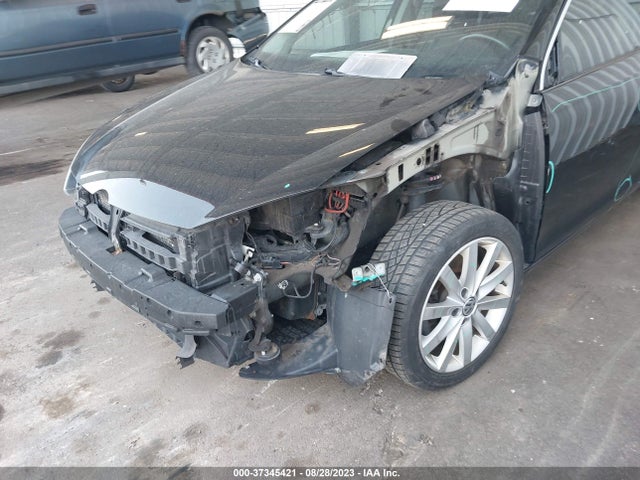 2013 VOLKSWAGEN JETTA SPORTWAGEN TDI W/SUNROOF & NAV VIN: 3VWPL7AJ0DM664353