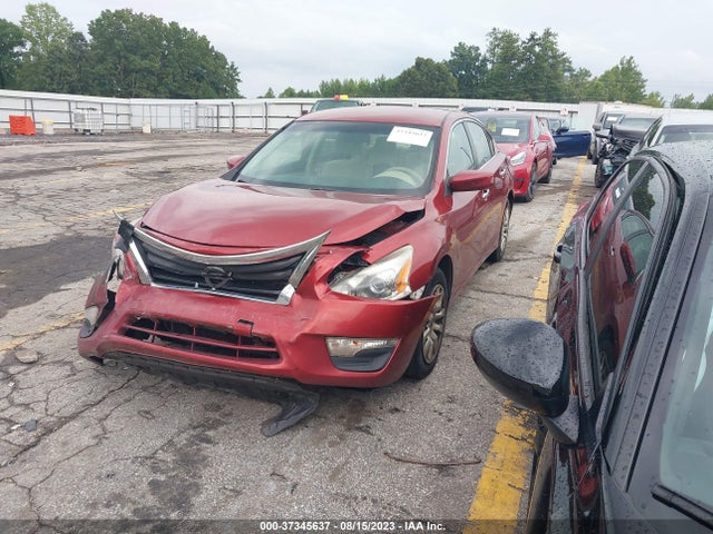 Nissan Altima 2.5 S 2014 1N4AL3AP8EC134369 Image 2