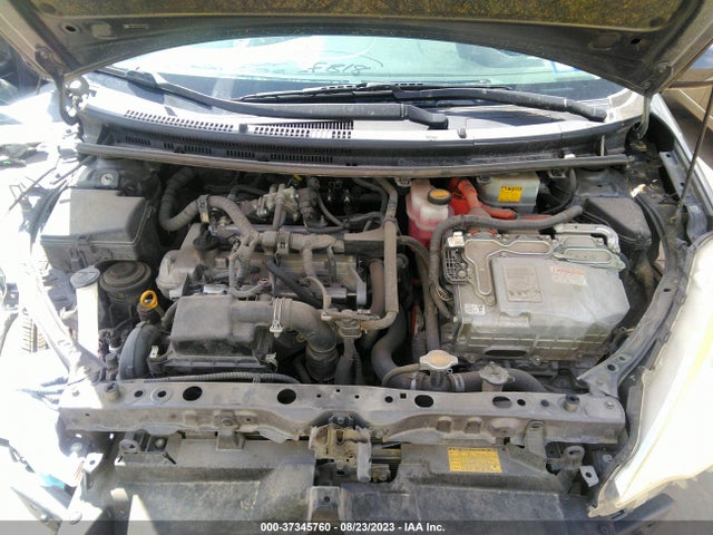 Toyota Prius C One/three/two/four 2014 JTDKDTB30E1073361 Image 10