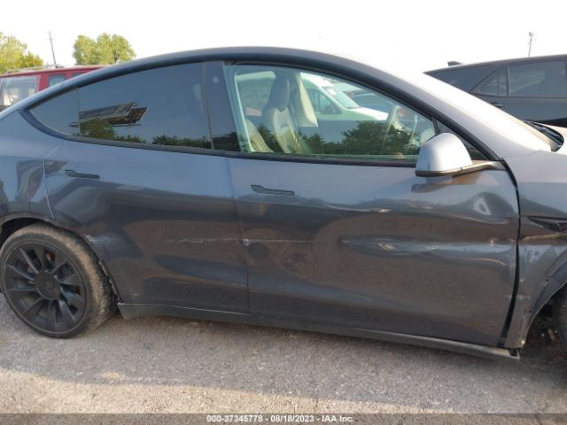 5YJYGDEE8MF141142 Tesla Model Y Long Range