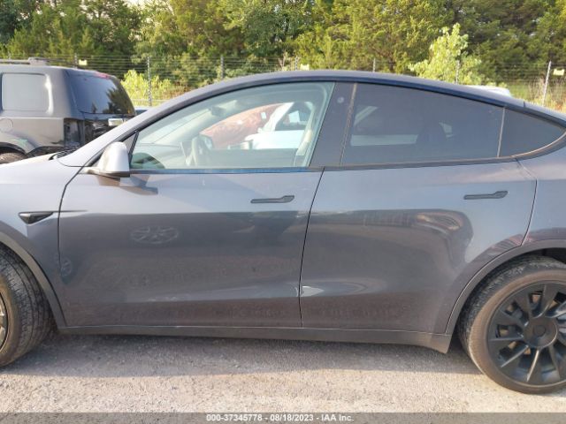 5YJYGDEE8MF141142 Tesla Model Y Long Range