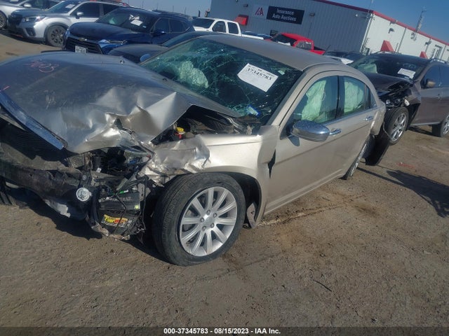 2013 CHRYSLER 200 LIMITED VIN: 1C3CCBCG1DN575603