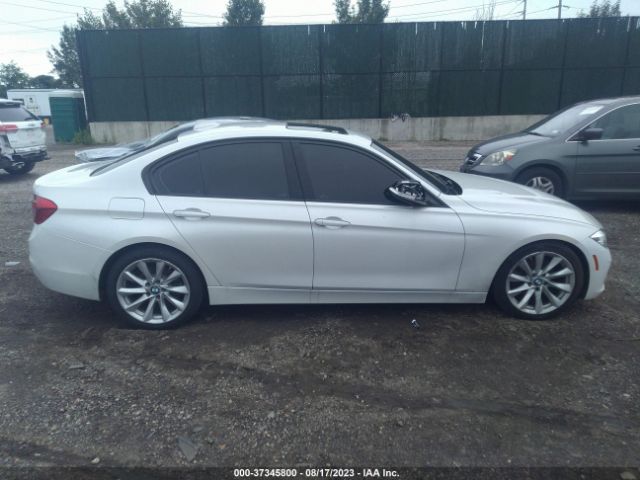 WBA8E5G58JNV01772 BMW 3 Series 320i Xdrive