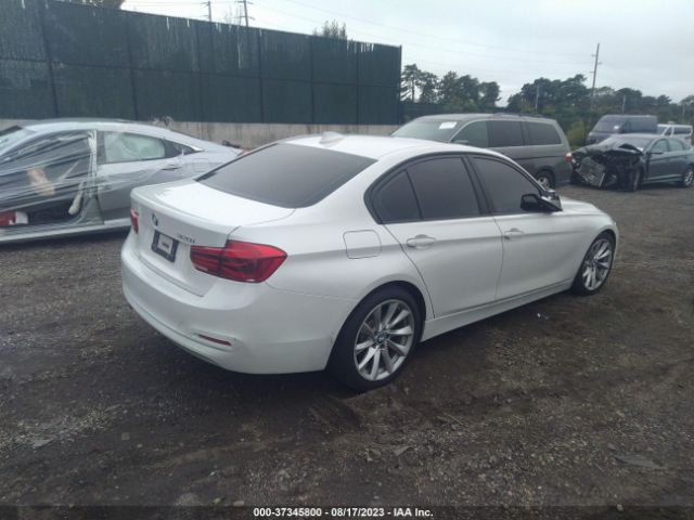 WBA8E5G58JNV01772 BMW 3 Series 320i Xdrive