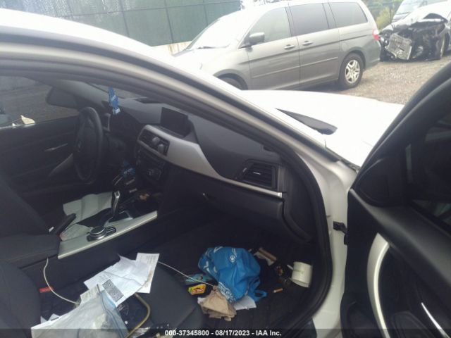WBA8E5G58JNV01772 BMW 3 Series 320i Xdrive
