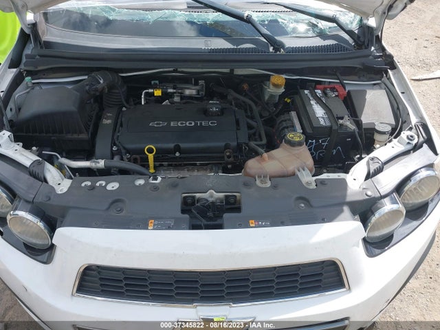 Chevrolet SONIC LS 2016 1G1JA6SH0G4115636 Image 10