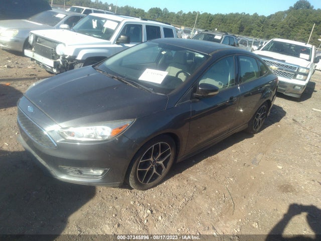 Ford FOCUS SE 2015 1FADP3FE0FL321471 Image 2