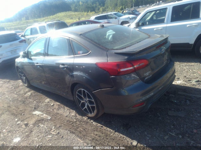 Ford FOCUS SE 2015 1FADP3FE0FL321471 Image 4