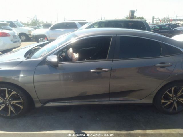 2HGFC2F85KH549753 Honda Civic Sedan Sport