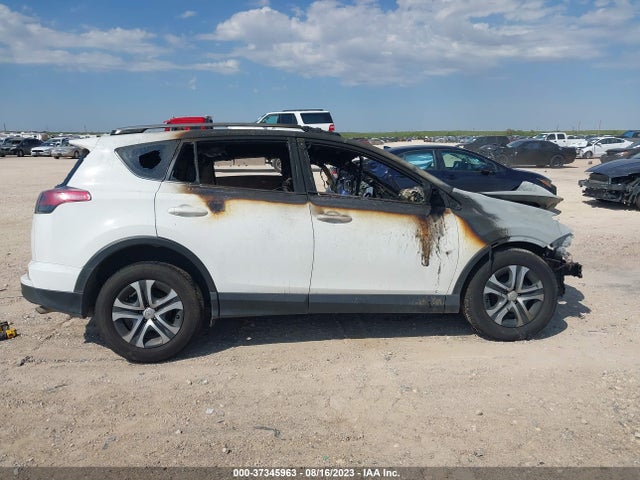 2018 TOYOTA RAV4 LE VIN: JTMZFREV5JJ172275