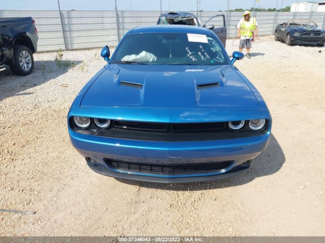2C3CDZAG5MH568221 Dodge Challenger Sxt