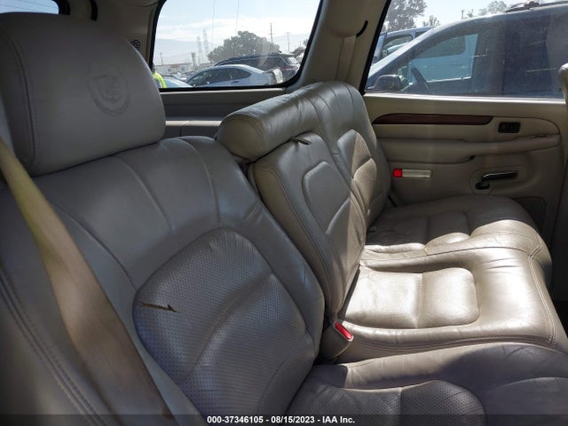 2002 CADILLAC ESCALADE VIN: 1GYEC63T22R103564