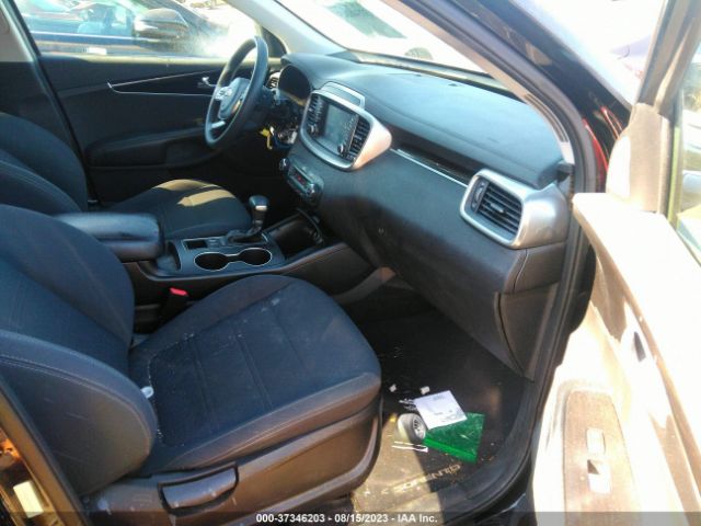 5XYPGDA57KG442816 KIA Sorento Lx V6