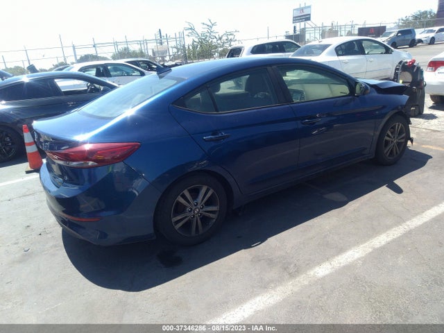 Hyundai ELANTRA SE 2017 5NPD84LFXHH196562 Image 4