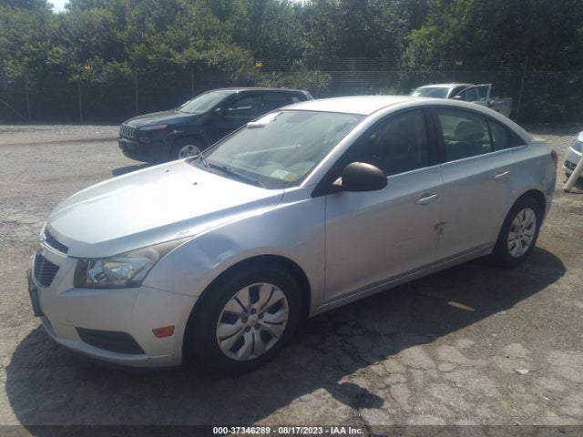 2012 CHEVROLET CRUZE 1G1PC5SH2C7352958 Photo 1