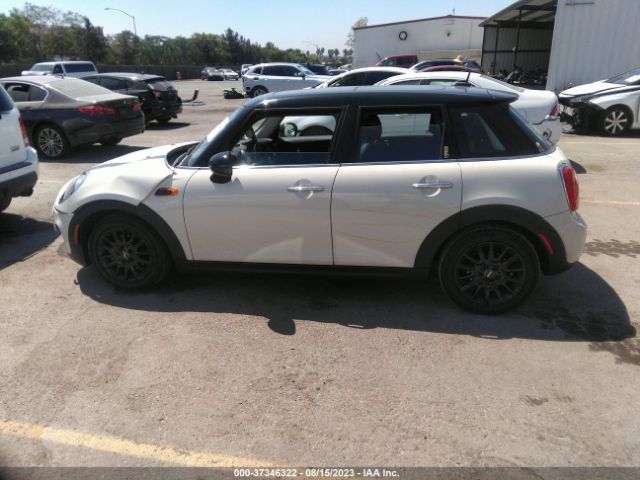 WMWXU1C30H2F77996 Mini Hardtop 4 Door Cooper