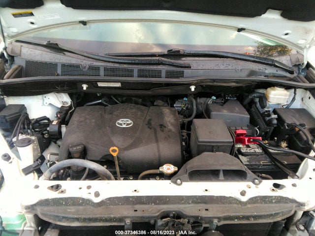 Toyota SIENNA XLE 2018 5TDDZ3DC3JS189092 Image 17