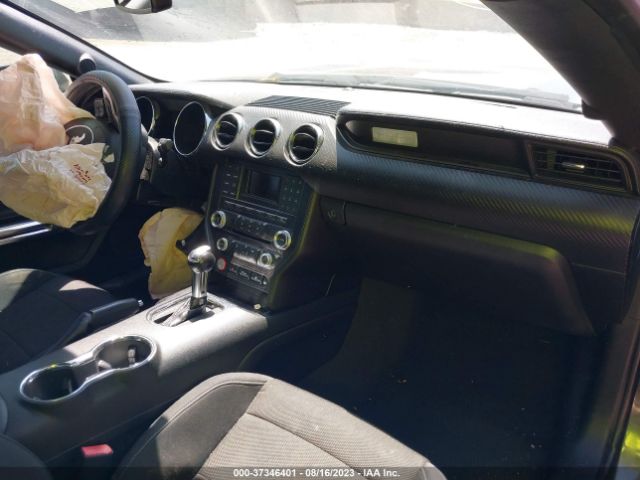 1FA6P8AMXH5207957 Ford Mustang V6