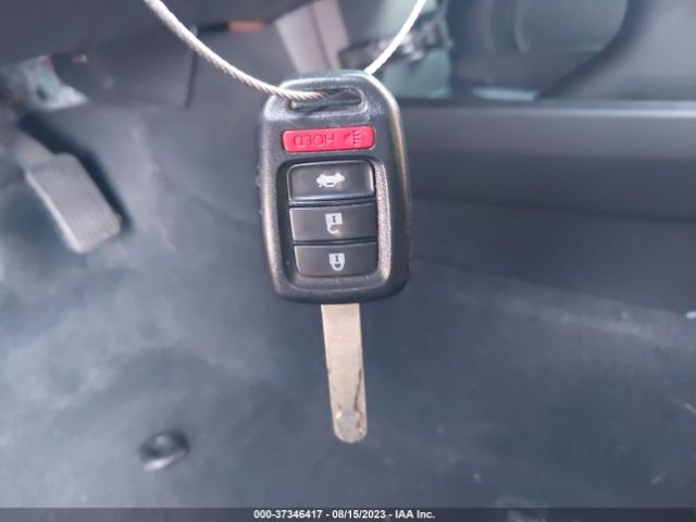 19XFC2F69KE044680 Honda Civic Sedan Lx