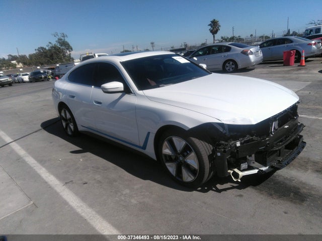 2022 BMW i4, VIN: WBY73AW08NFN05015