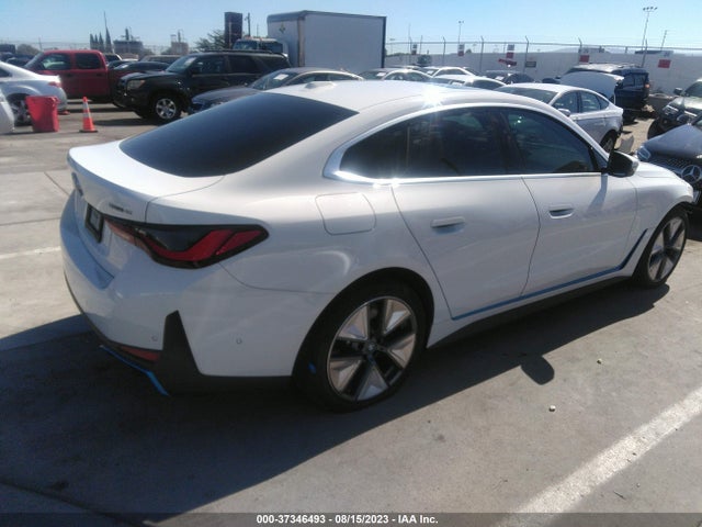 2022 BMW i4, VIN: WBY73AW08NFN05015