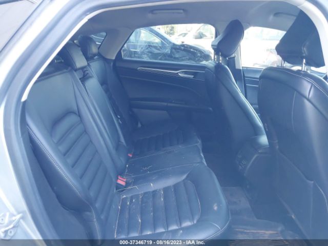 3FA6P0CD5LR130886 Ford FUSION SEL