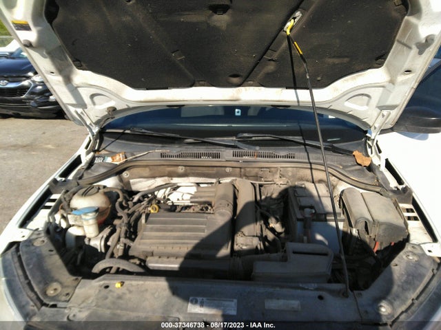 3VWD67AJ4GM291817 Volkswagen Jetta Sedan 1.4t Se
