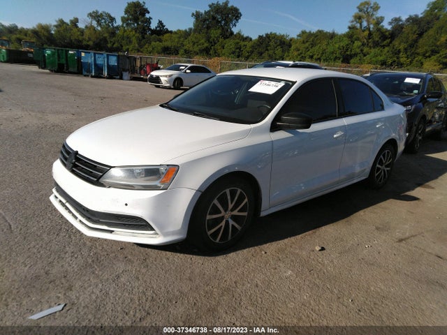 3VWD67AJ4GM291817 Volkswagen Jetta Sedan 1.4t Se