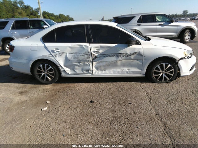 3VWD67AJ4GM291817 Volkswagen Jetta Sedan 1.4t Se