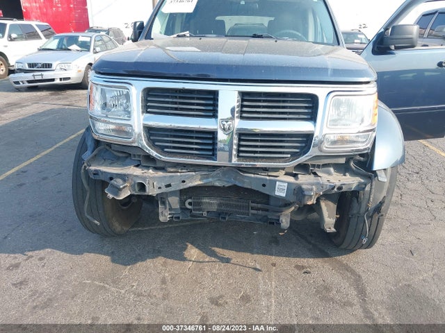 2008 DODGE NITRO SXT VIN: 1D8GU28K48W120219