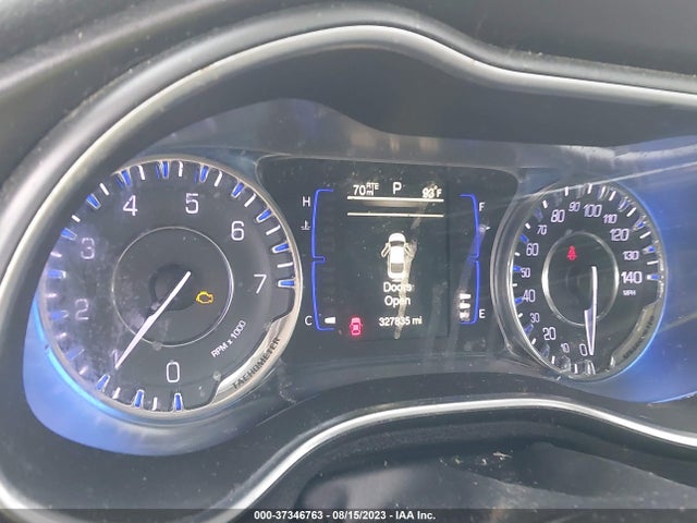 Chrysler 200 Limited Platinum 2017 1C3CCCAB4HN507816 Image 7