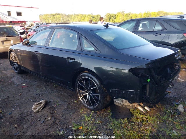 2021 Audi A8, VIN: WAU8EAF85MN010858