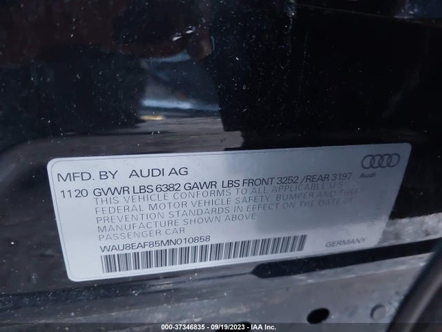 2021 Audi A8, VIN: WAU8EAF85MN010858
