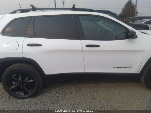 1C4PJMABXHW583673 Jeep Cherokee Altitude