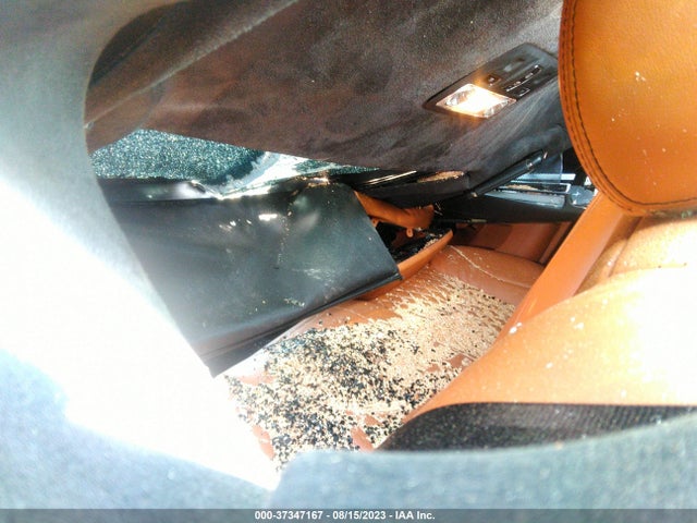 2018 JAGUAR XJ SAJWA2GE7JMW13751 Photo 7