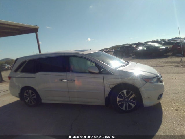 Honda Odyssey Touring 2015 5FNRL5H92FB026382 Image 4