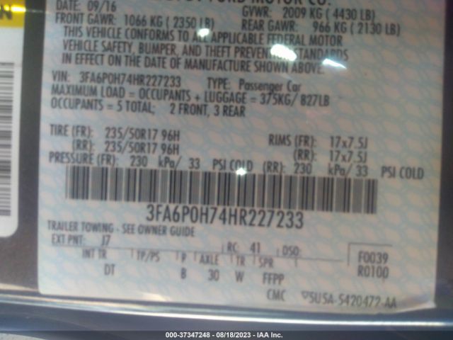 3FA6P0H74HR227233 Ford FUSION SE